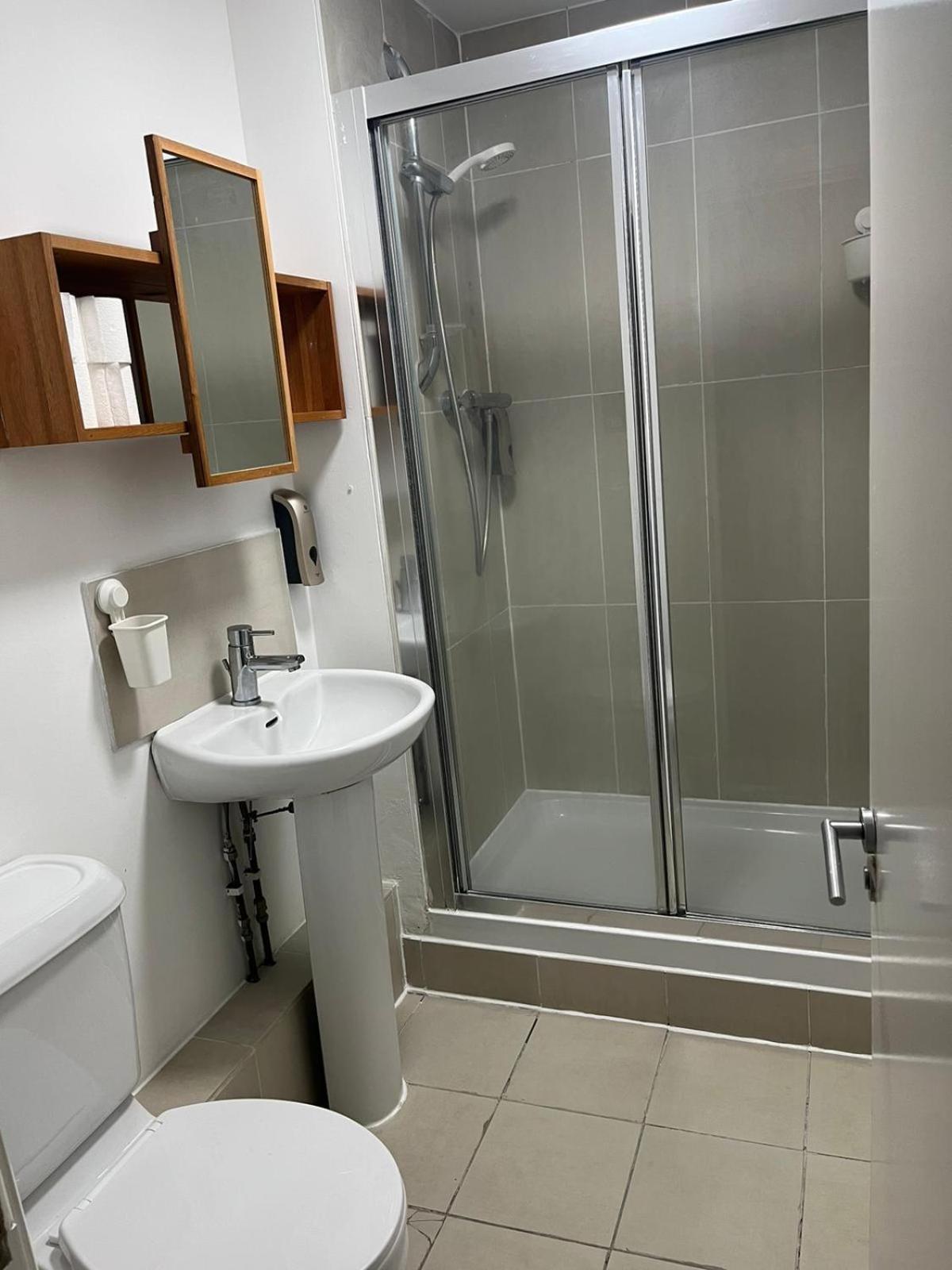 Westciti Chatsworth Road Apartments Croydon Eksteriør billede