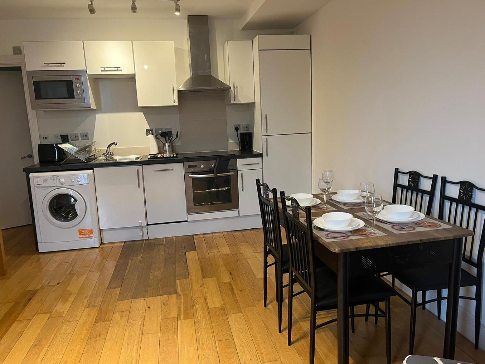 Westciti Chatsworth Road Apartments Croydon Eksteriør billede